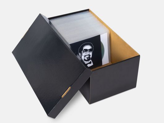 Opbergdoos CD's - Golfkarton, zwart | Who's Your Daddy Records